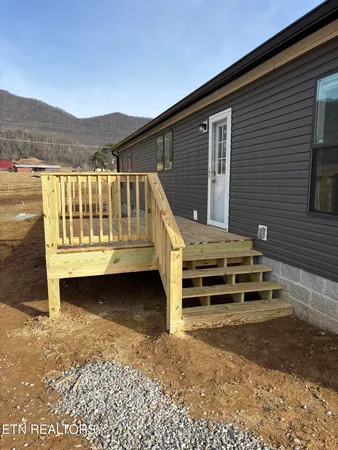 $289,900 | 150 B & B Drive, Speedwell, TN 37870