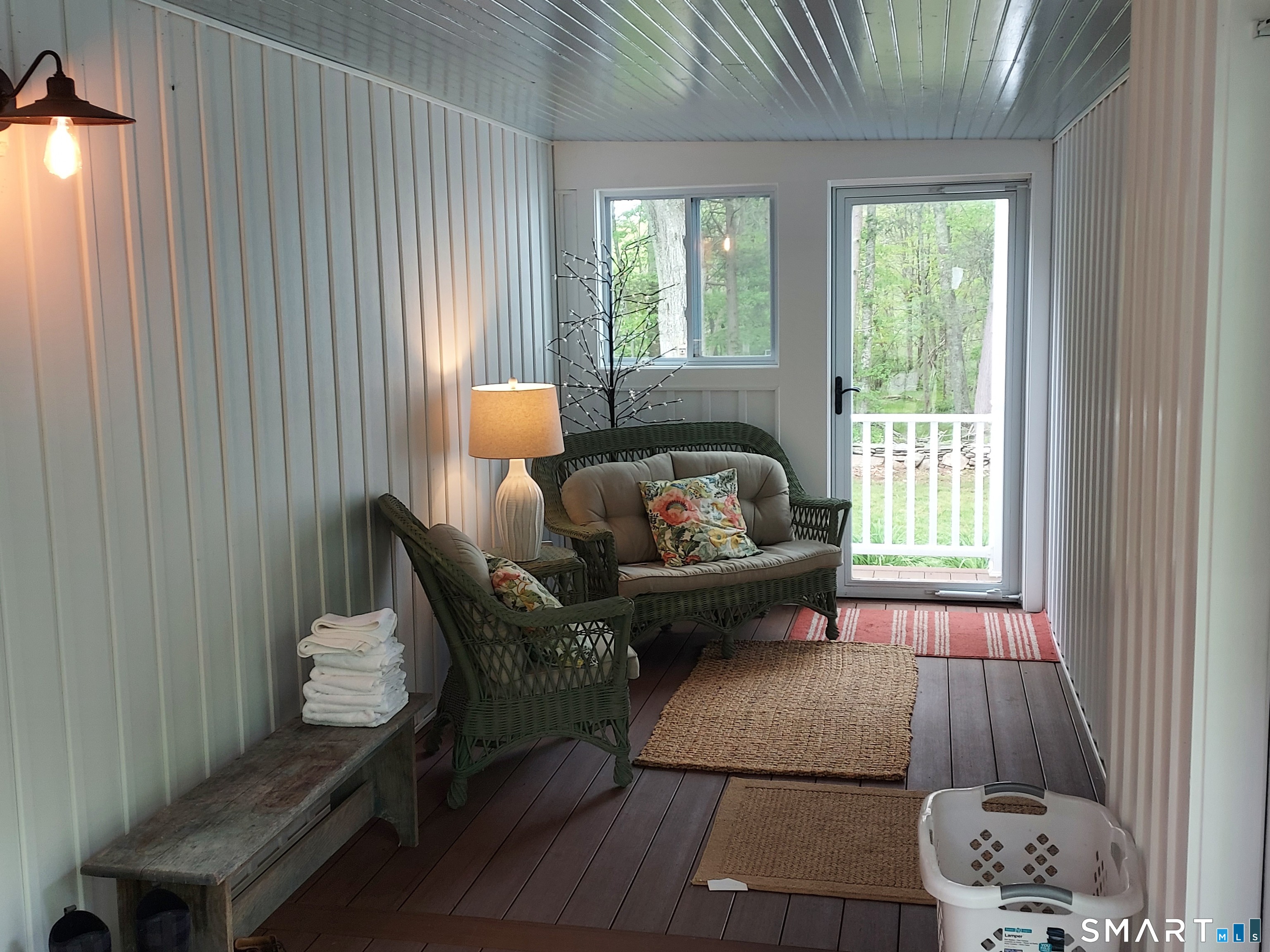 47 Ferry Road Lyme, CT 06371 - Photo 4 of 34