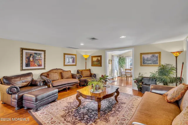 $1,375,000 | 13 Jolly Roger Way, Waretown, NJ 08758