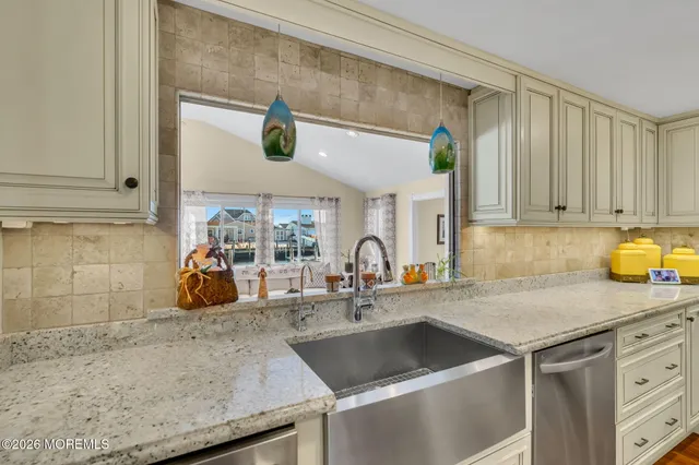 $1,375,000 | 13 Jolly Roger Way, Waretown, NJ 08758