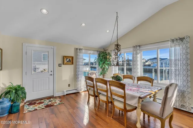 $1,375,000 | 13 Jolly Roger Way, Waretown, NJ 08758