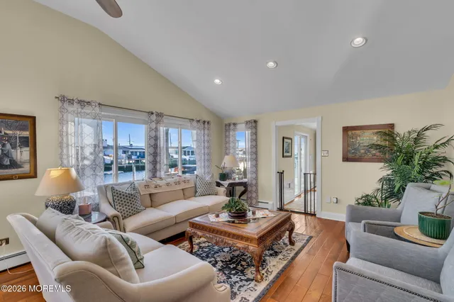 $1,375,000 | 13 Jolly Roger Way, Waretown, NJ 08758