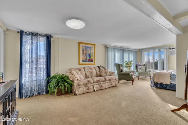 $1,375,000 | 13 Jolly Roger Way, Waretown, NJ 08758