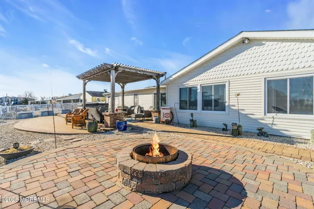 $1,375,000 | 13 Jolly Roger Way, Waretown, NJ 08758