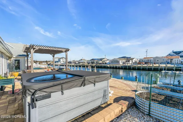 $1,375,000 | 13 Jolly Roger Way, Waretown, NJ 08758