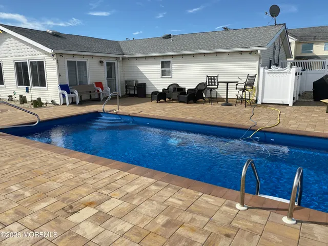 $1,375,000 | 13 Jolly Roger Way, Waretown, NJ 08758