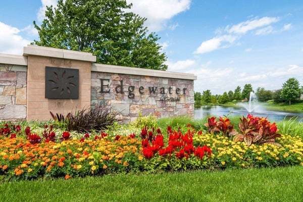 Undisclosed Address Elgin, IL 60124 - Photo 35 of 35 a view of a bunch of flowers