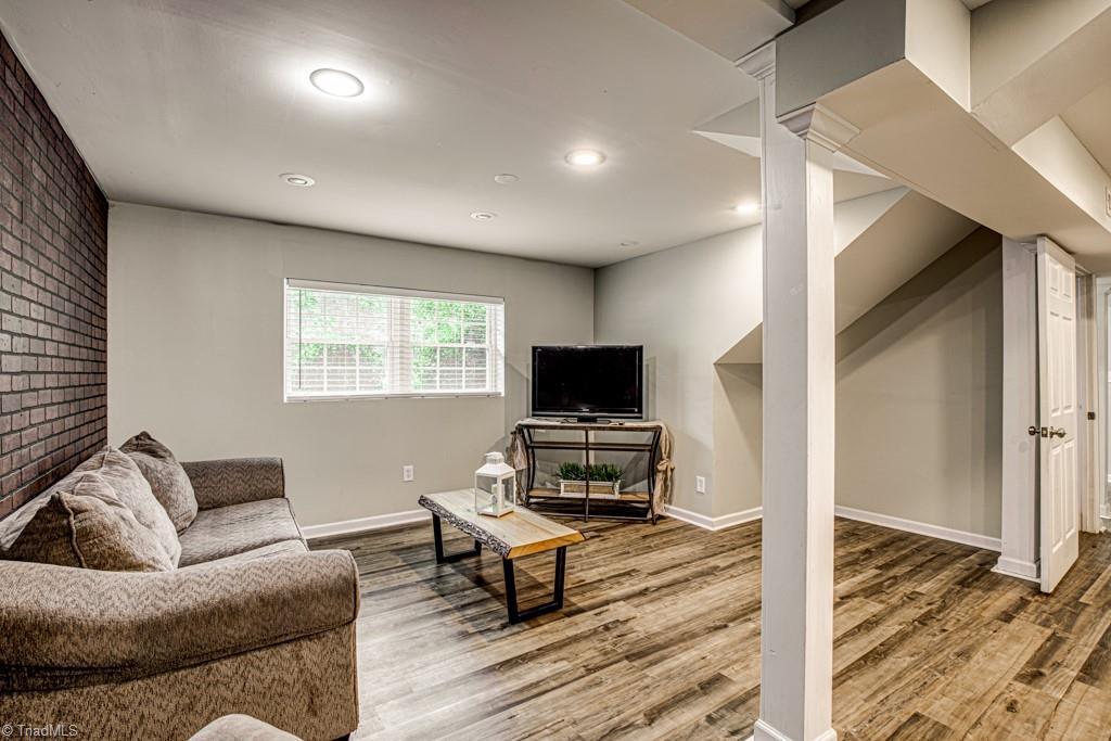 6002 Robinhood Road Pfafftown, NC 27040 - Photo 31 of 50 Gallery Image 31