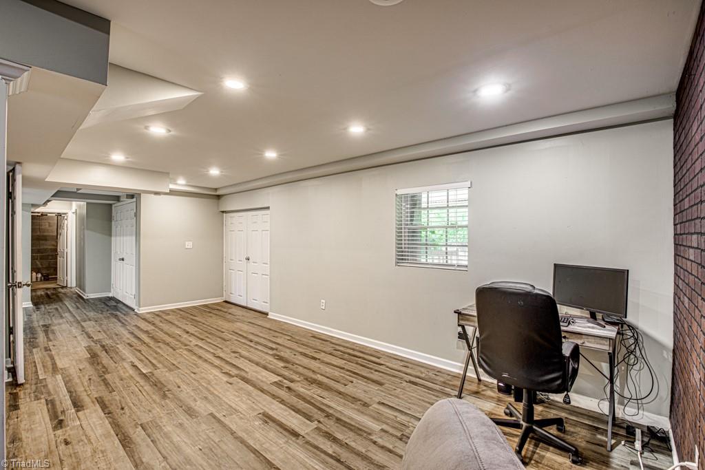 6002 Robinhood Road Pfafftown, NC 27040 - Photo 33 of 50 Gallery Image 33