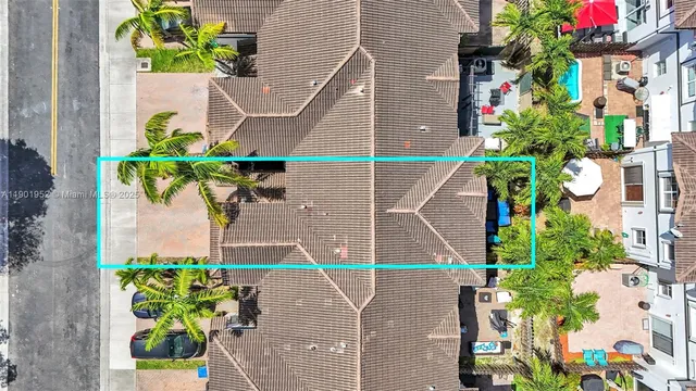 $590,000 | 7634 Northwest 114th Path, Doral, FL 33178