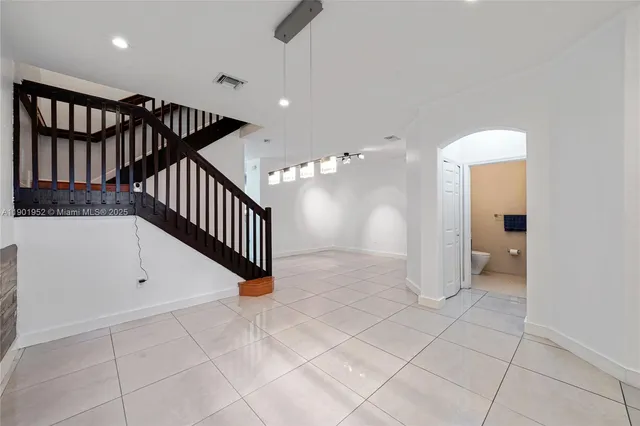 $590,000 | 7634 Northwest 114th Path, Doral, FL 33178