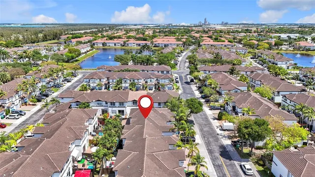 $590,000 | 7634 Northwest 114th Path, Doral, FL 33178