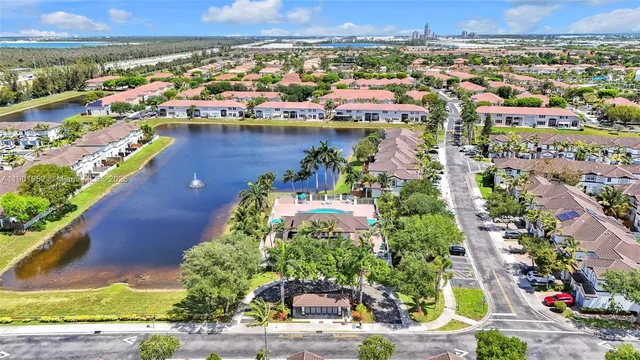 $590,000 | 7634 Northwest 114th Path, Doral, FL 33178