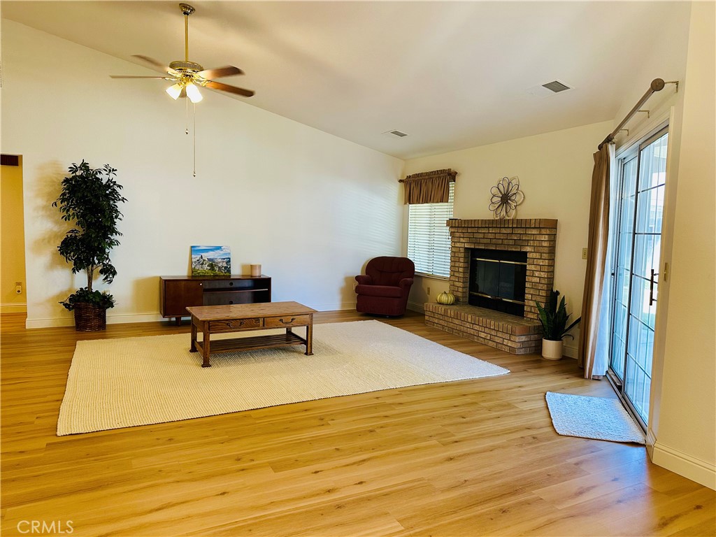1033 Deerfield Court Merced, CA 95340 - Photo 8 of 30