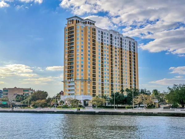$4,700 | 345 Bayshore Boulevard, Unit 1708, Tampa, FL 33606