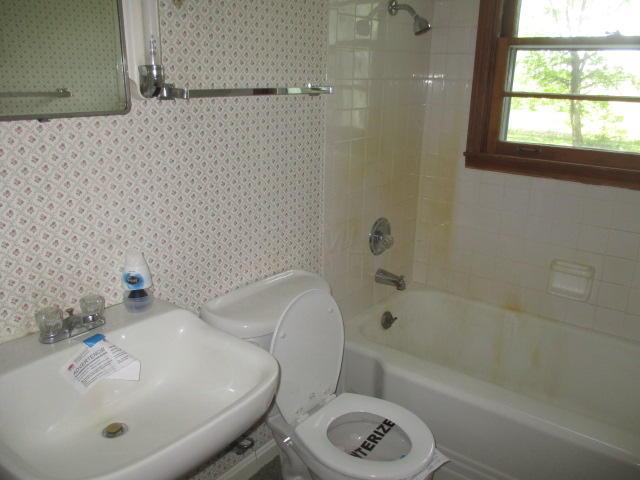 572 Dunkle Road Circleville, OH 43113 - Photo 9 of 24