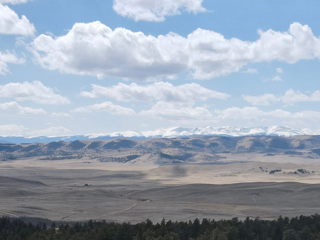593 Osprey Road Como, CO 80432 - Photo 1 of 32 a view of beach and city