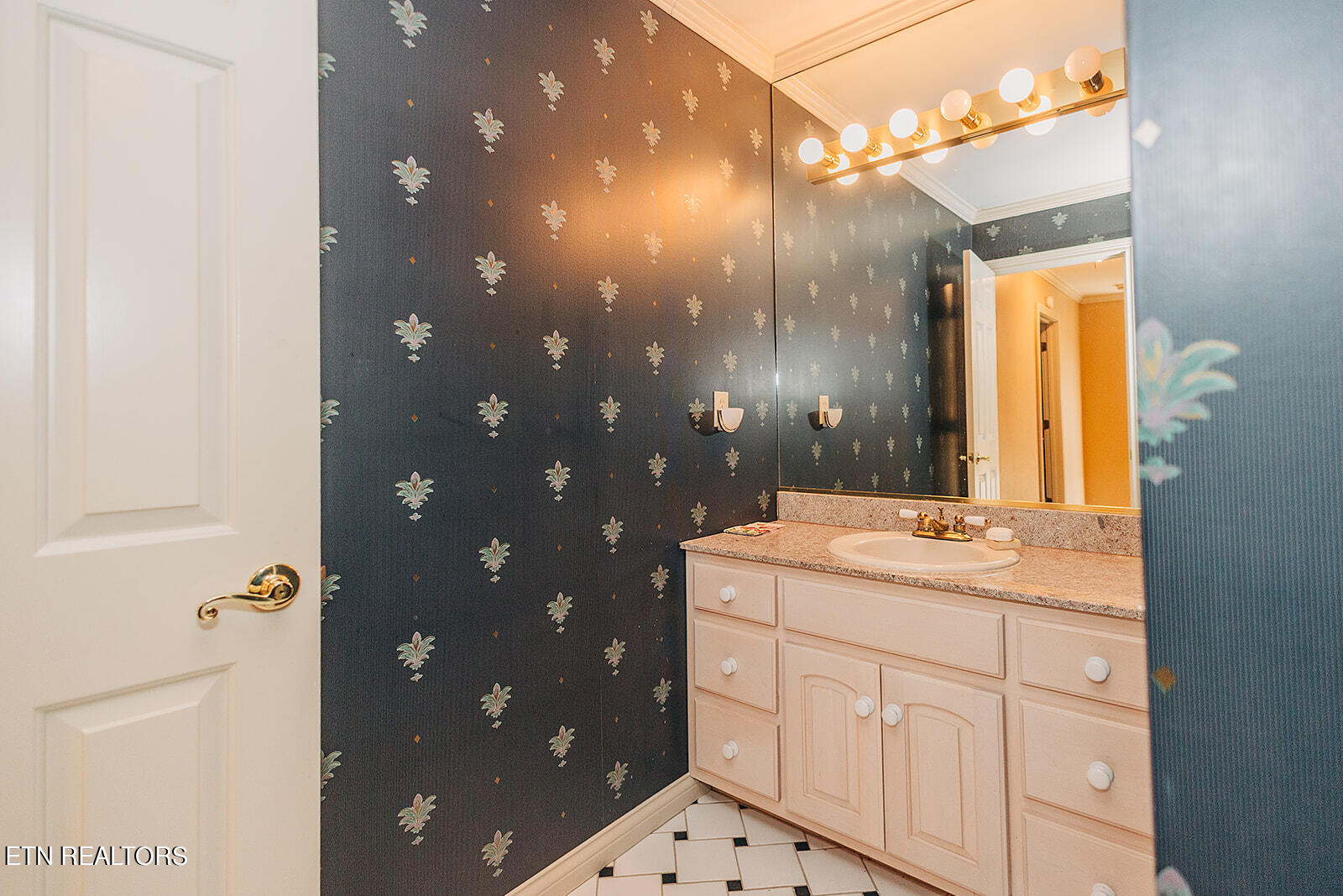 253 Bello Road Tazewell, TN 37879 - Photo 28 of 40 Bsloanphotography-8750