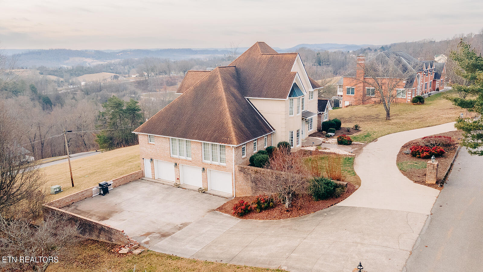 253 Bello Road Tazewell, TN 37879 - Photo 3 of 40 Bsloanphotography-0533