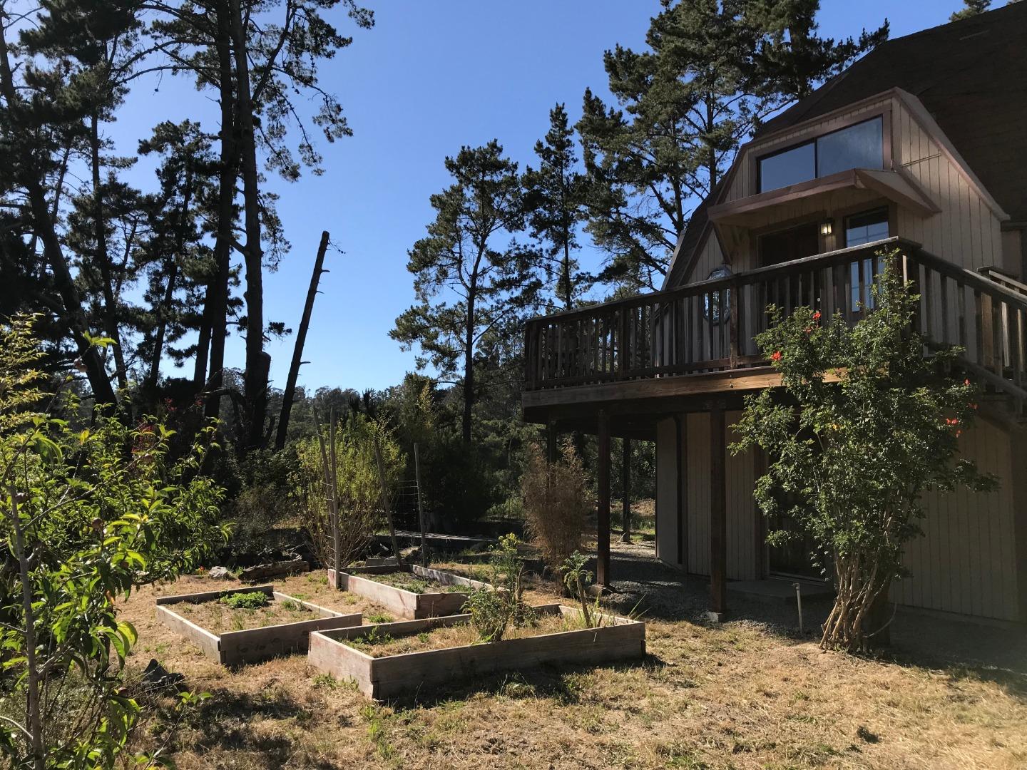 823 Lewis Road Watsonville, CA 95076 - Photo 1 of 23 Gallery Image 1