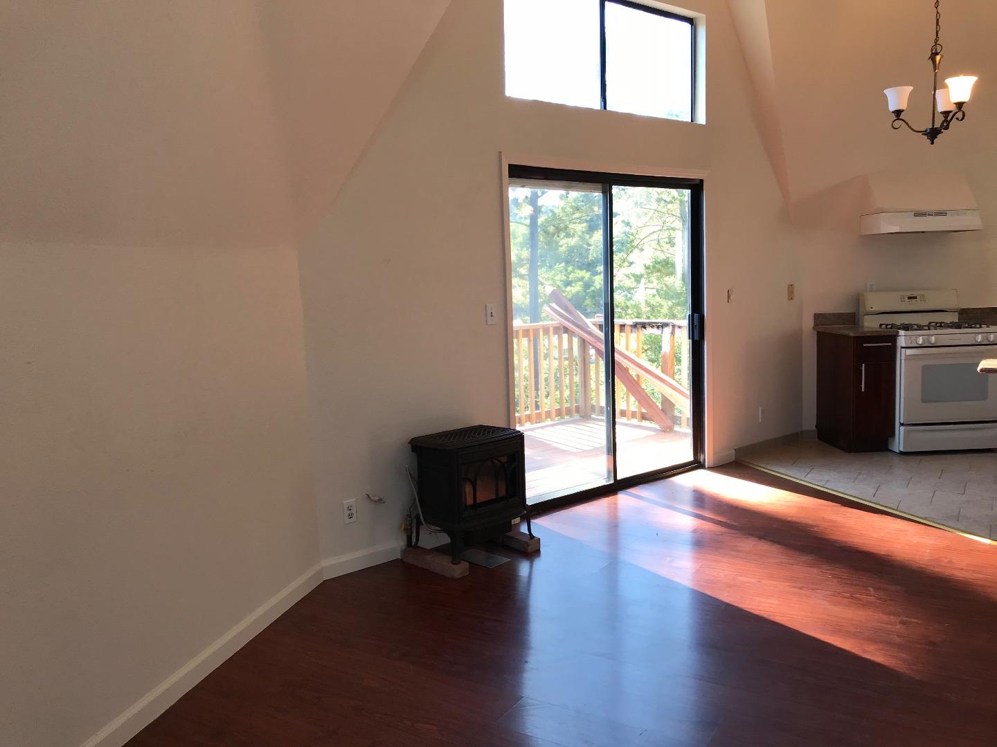 823 Lewis Road Watsonville, CA 95076 - Photo 10 of 23 Gallery Image 10