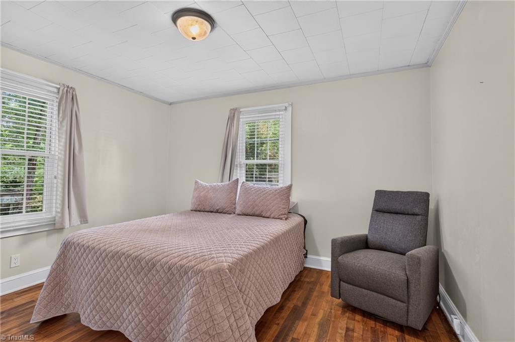 124 Manor Drive High Point, NC 27260 - Photo 24 of 44