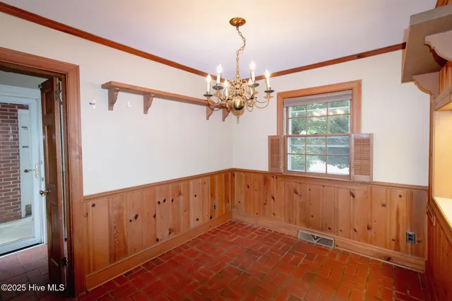 $210,000 | 2803 Carey Road, Kinston, NC 28504