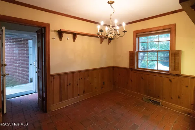 $210,000 | 2803 Carey Road, Kinston, NC 28504