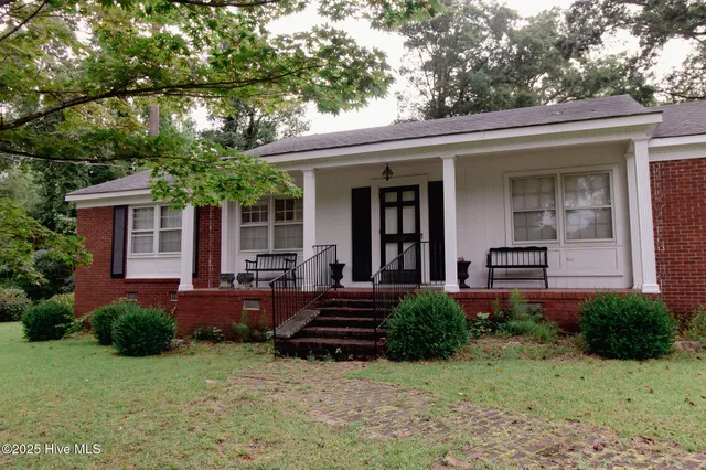 $210,000 | 2803 Carey Road, Kinston, NC 28504