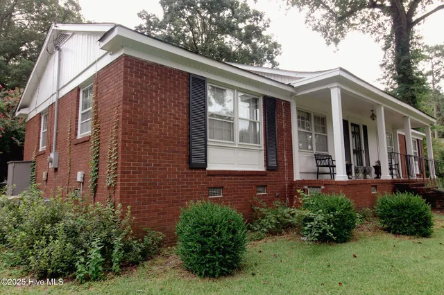 $210,000 | 2803 Carey Road, Kinston, NC 28504