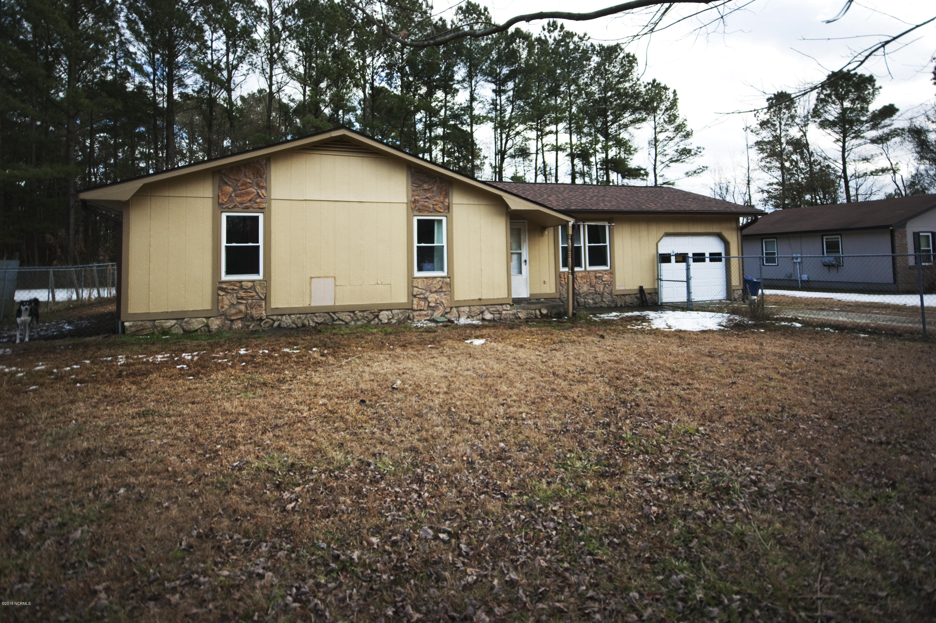 201 Haws Run Road Jacksonville, NC 28540 - Photo 1 of 17 Front