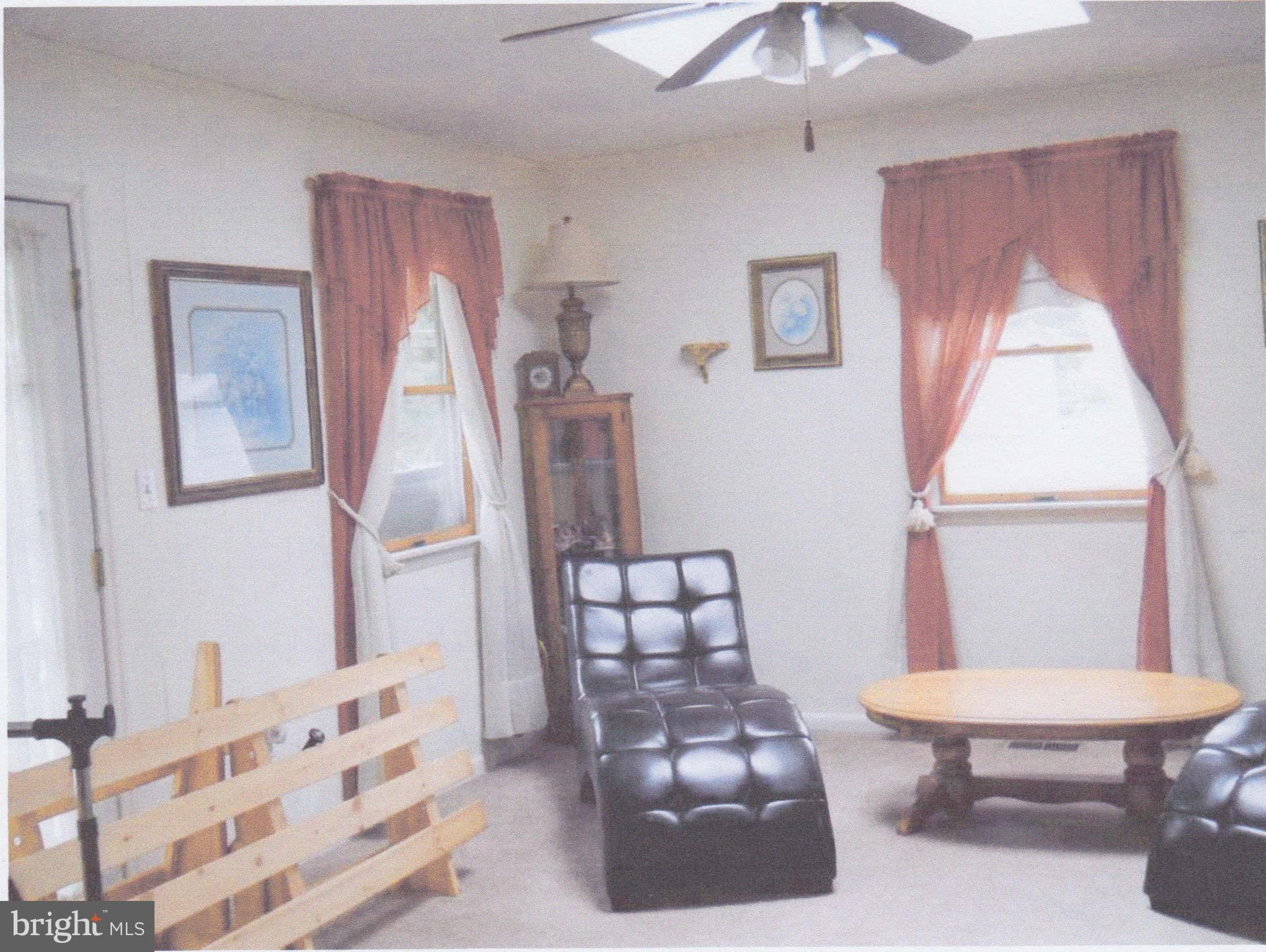 103 Compass Road Baltimore, MD 21220 - Photo 5 of 5 Interior (General)