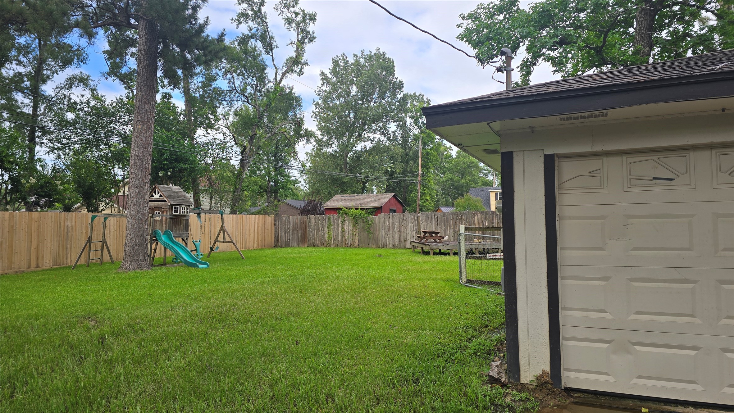 2110 Eagle Point Road Crosby, TX 77532 - Photo 5 of 16