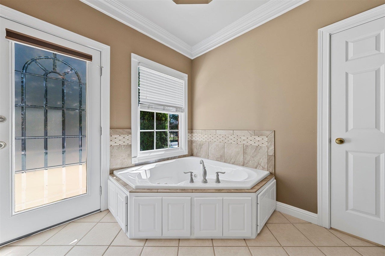 372 Neal Howell Road Bowling Green, KY 42104 - Photo 24 of 50 Gallery Image 24