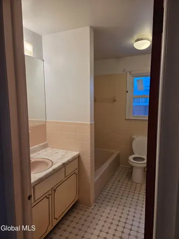 $230,000 | 37 Briar Avenue, Albany, NY 12203