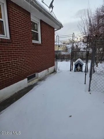 $230,000 | 37 Briar Avenue, Albany, NY 12203