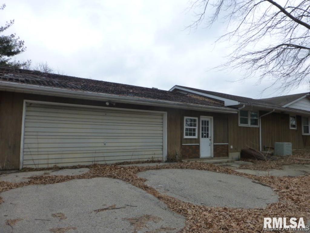 611 Harvest Road Athens, IL 62613 - Photo 12 of 12 Gallery Image 12