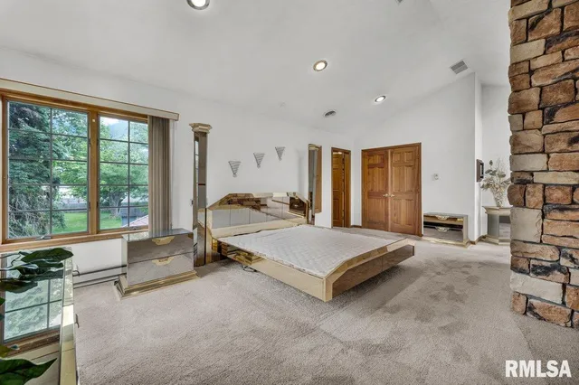 $447,900 | 1220 South Main Street, Morton, IL 61550