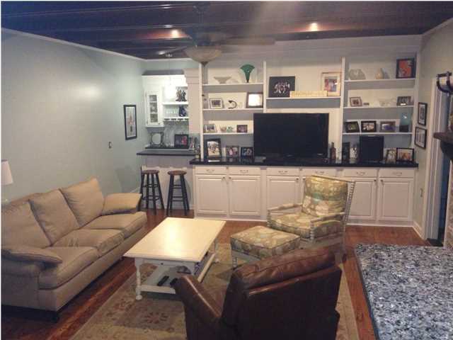 970 Harbortowne Road Charleston, SC 29412 - Photo 2 of 21 Additional Photo