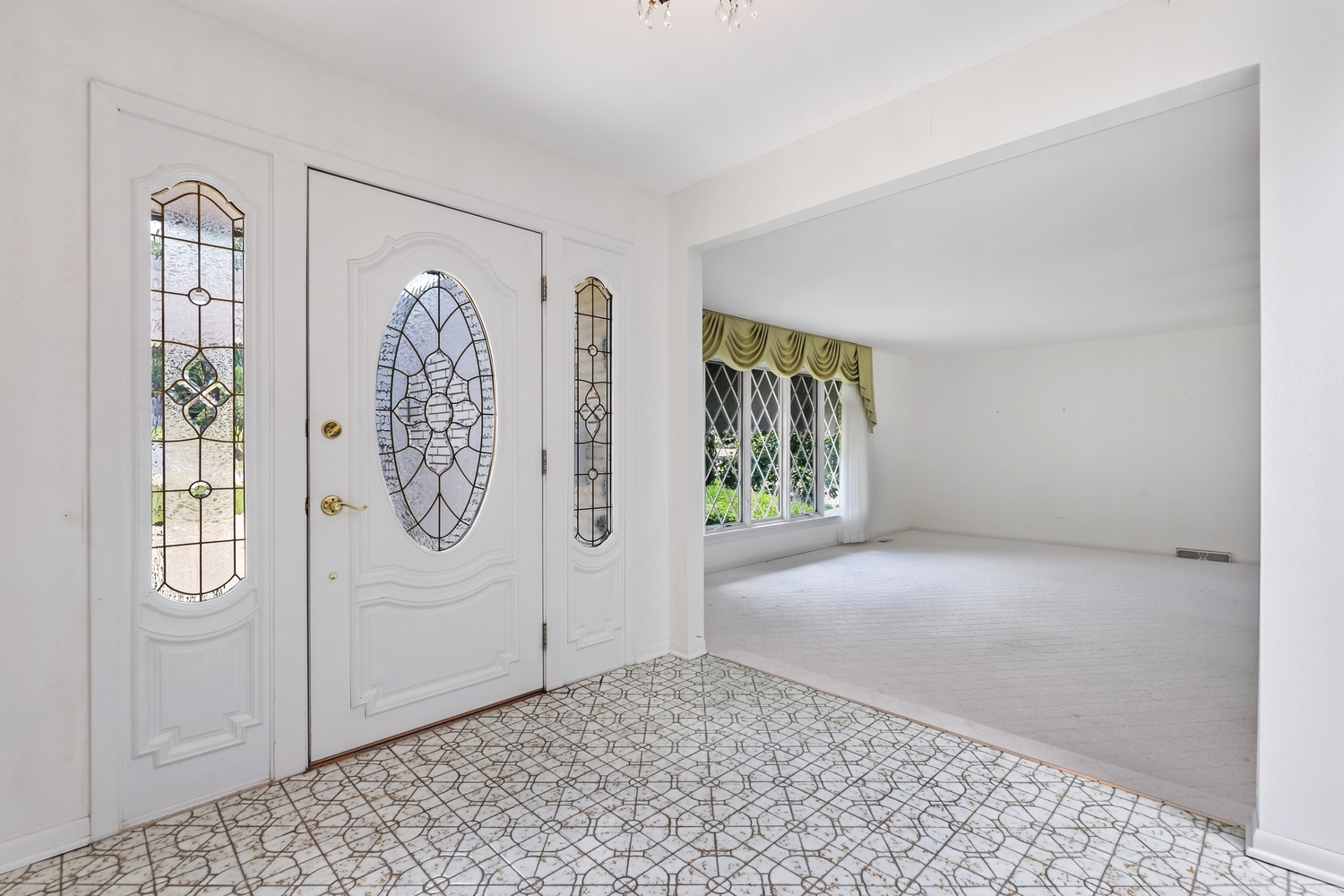 712 Ridge Road Lemont, IL 60439 - Photo 4 of 44 Gallery Image 4