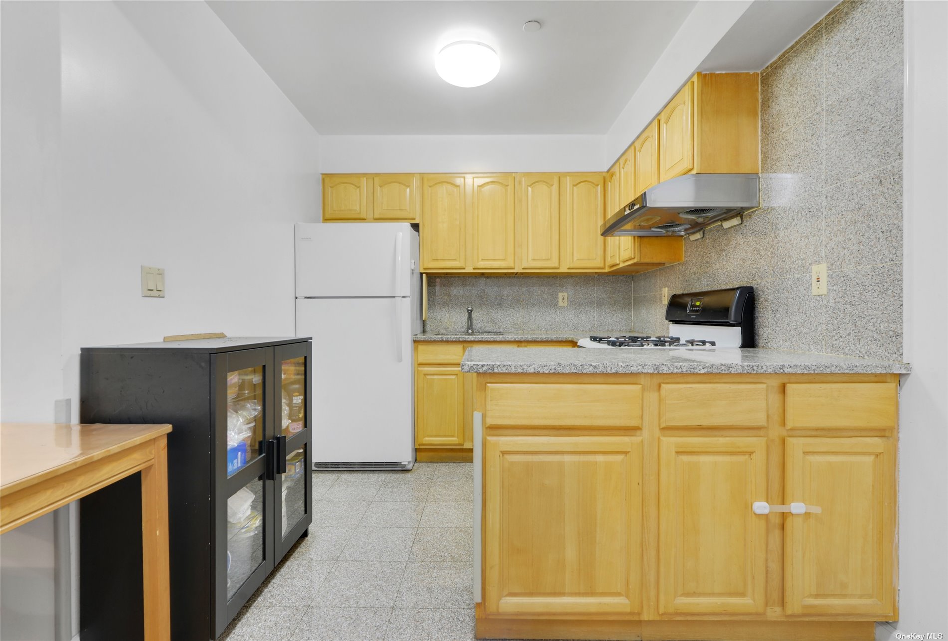 139-39 35th Avenue, Unit 3C Queens, NY 11354 - Photo 6 of 15