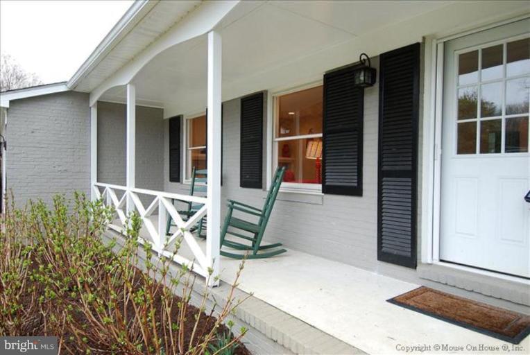 1117 Woodlyn Road Annapolis, MD 21409 - Photo 8 of 26 Porch