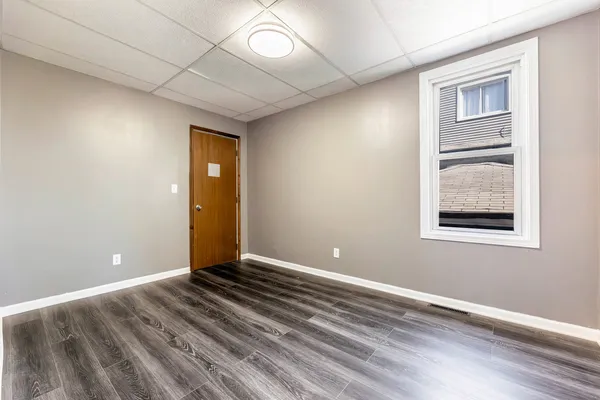$2,000 | 554 Douglas Avenue, Calumet City, IL 60409