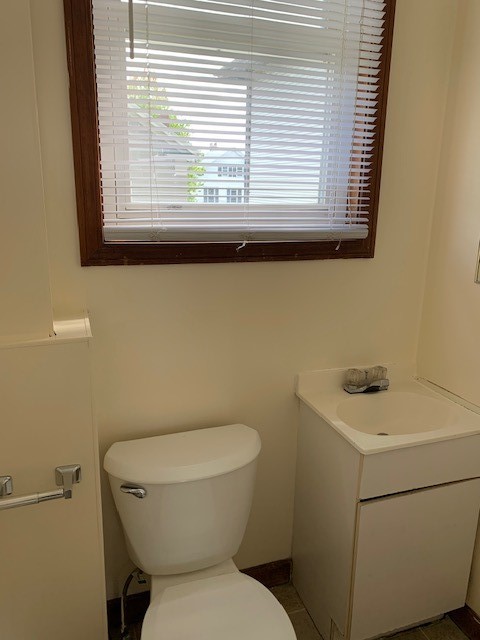 167 Transit Street Providence, RI 02906 - Photo 24 of 27 2nd floor bath with shower