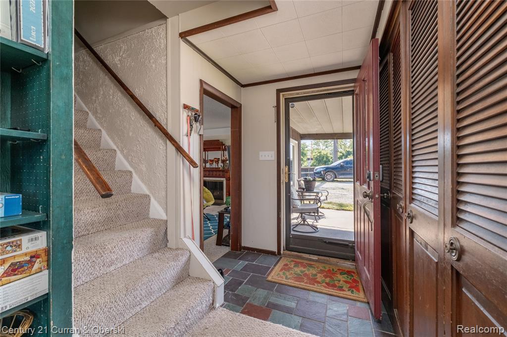 7224 Andersonville Road Clarkston, MI 48346 - Photo 9 of 45