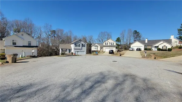 $255,000 | 1620 Amelia Court, Hampton, GA 30228