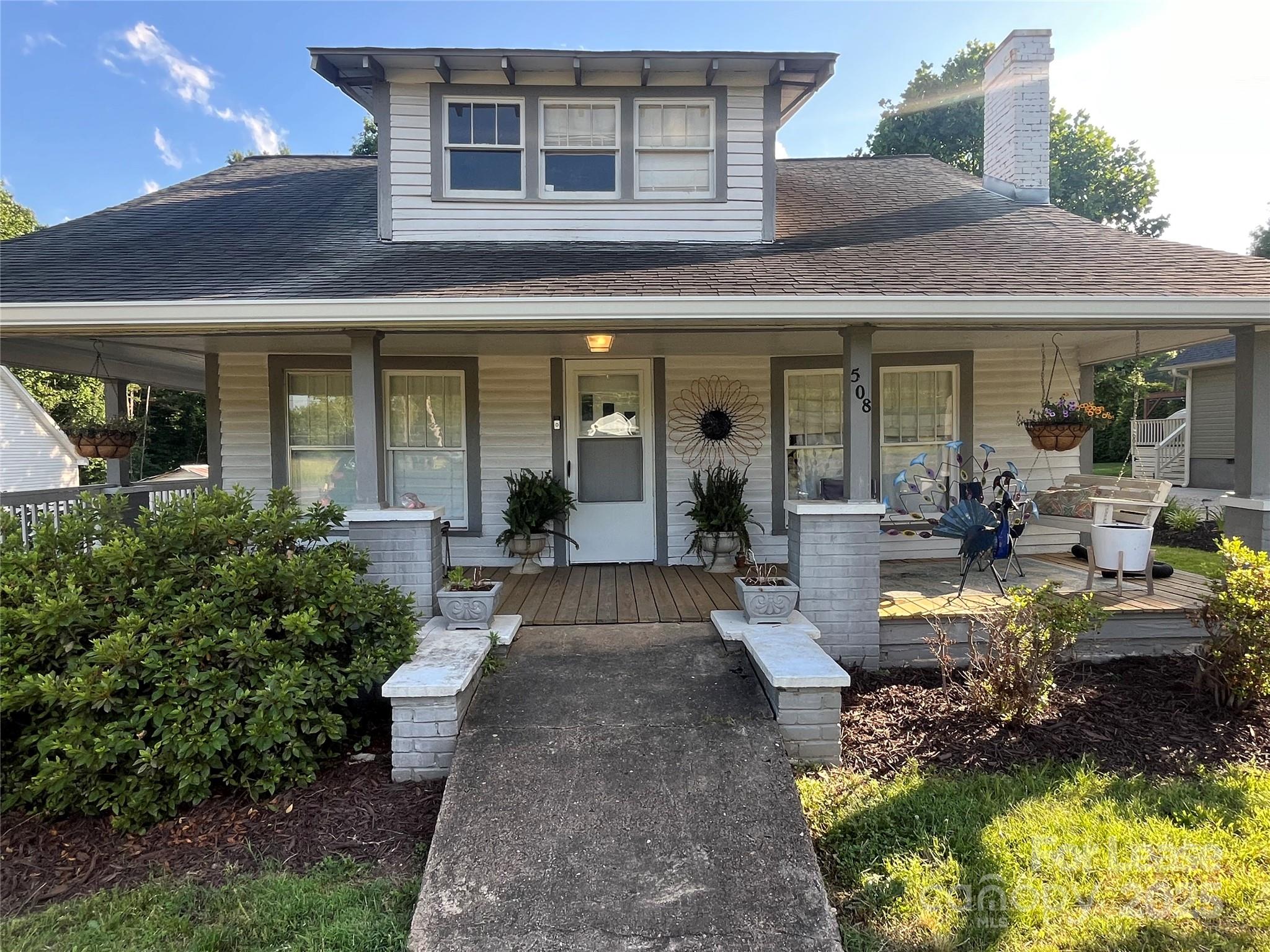 508 South Main Street Troutman, NC 28166 - Photo 1 of 1 a view of a lobby with chair and tables