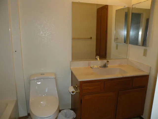 $315,000 | 4045 Dale Road, Unit C, Modesto, CA 95356