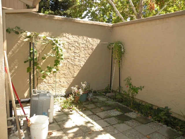 $315,000 | 4045 Dale Road, Unit C, Modesto, CA 95356