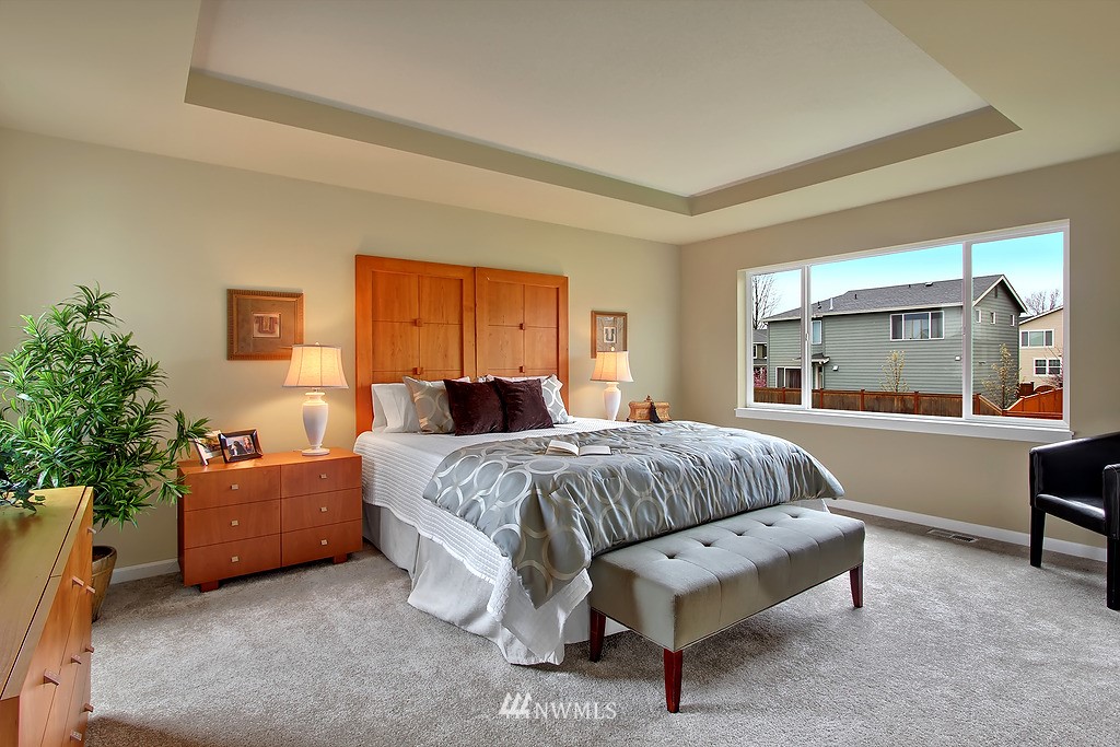 5814 Northeast 7th Place Renton, WA 98059 - Photo 10 of 15